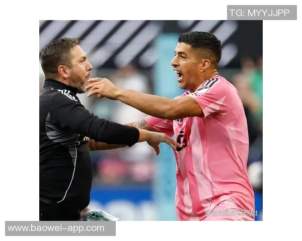 苏亚雷斯职业生涯争议回顾：咬人禁赛三次与歧视行为引发的风波