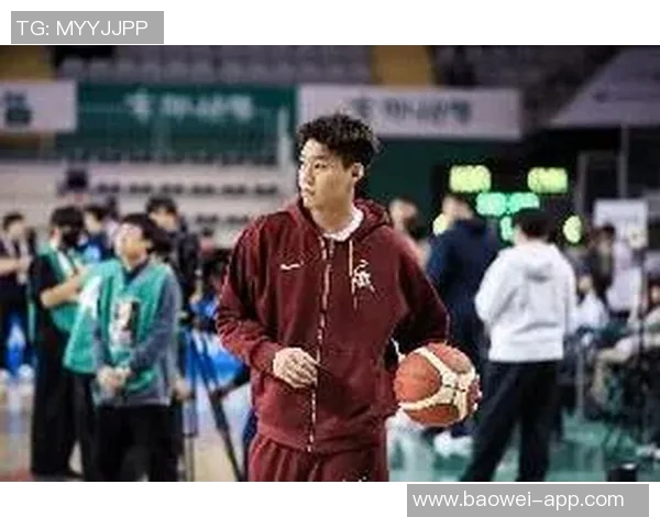 北京揭幕战大名单公布赵睿首秀周琦陈盈骏雷蒙方硕在列曾凡博缺席 北京揭幕战大名单公布赵睿首秀周琦陈盈骏雷蒙方硕在列曾凡博缺席