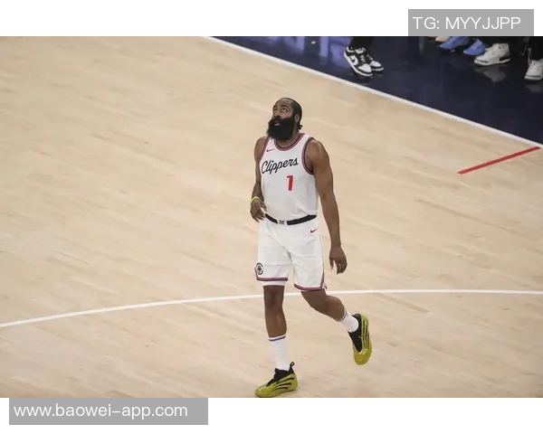 船记：小卡缺阵比尔受伤哈登全场拼搏球队仍需奇迹才能取胜