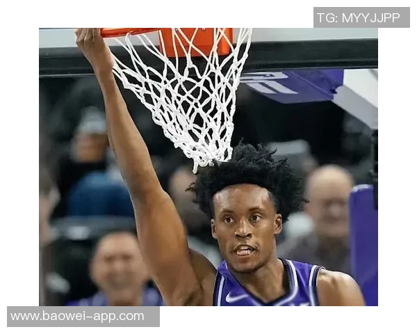 塞克斯顿半场表现出色8投4中斩获12分并罚球5罚4中展现强大攻击力