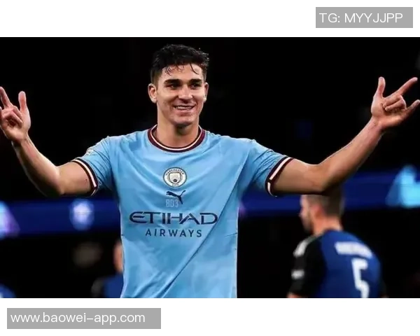 巴萨高层称阿尔瓦雷斯为顶级前锋并表示球队有意签约