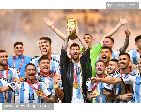 前国脚盛赞卡尔风格可比肩梅西直言其应入世界杯阵容候选名单